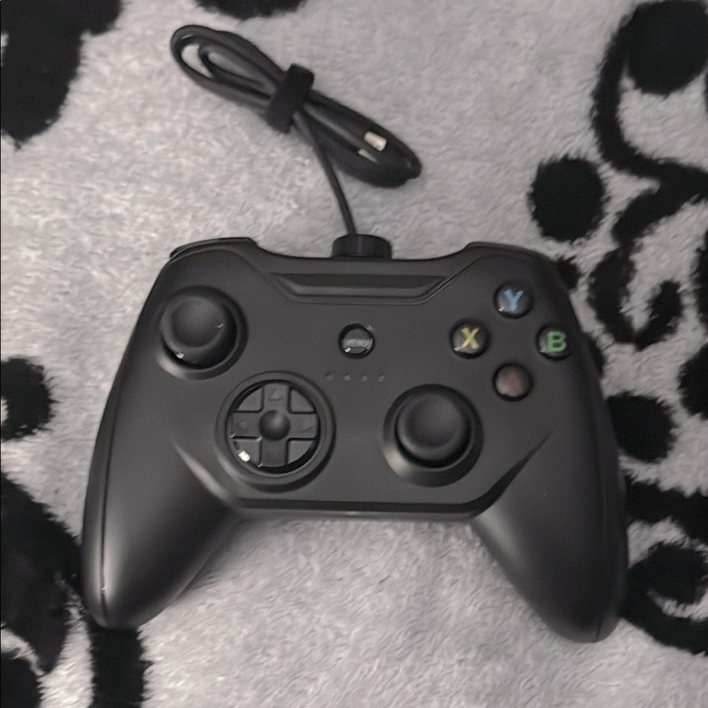 Rotor Riot Model RR1800 Black Game Controller for iPhone game play! New